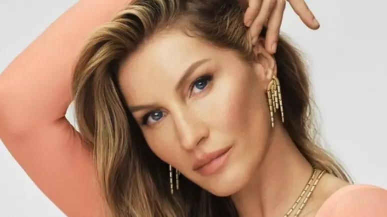 É oficial! Gisele Bündchen está grávida