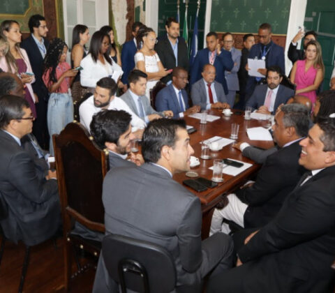 Imagem do post Comissões de Constituição e Justiça e de Finanças aprovam projetos do Executivo