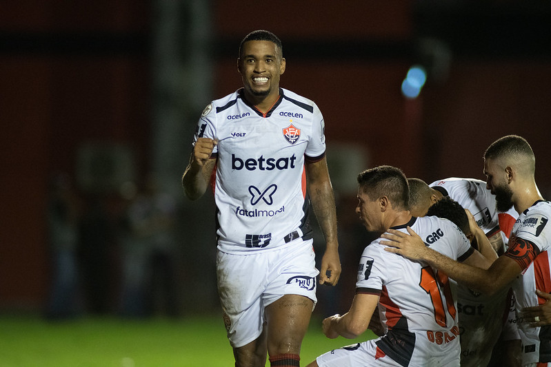 Vitória conquistou apenas seis pontos nesta reta final de Brasileirão no 1º turno; relembre