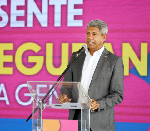 Imagem do post Jerônimo manda recado à oposição na Bahia: “Parecem porta-vozes do crime organizado”