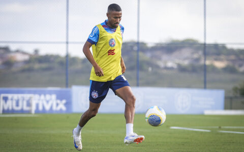 Imagem do post Ademir pede passagem no time titular do Bahia 
