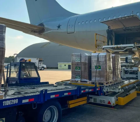 Imagem do post Brasil envia mais 16,8 toneladas de donativos ao Líbano