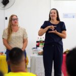 Nova lei exige intérpretes de Libras em grandes estabelecimentos na Bahia