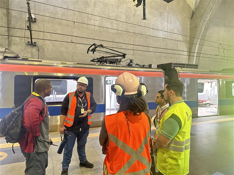 CCR Metrô Bahia realiza simulado operacional com equipe de Atendimento da concessionária