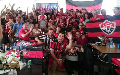 Imagem do post Vitória Candango completa 10 anos torcendo pelo Vitória no DF