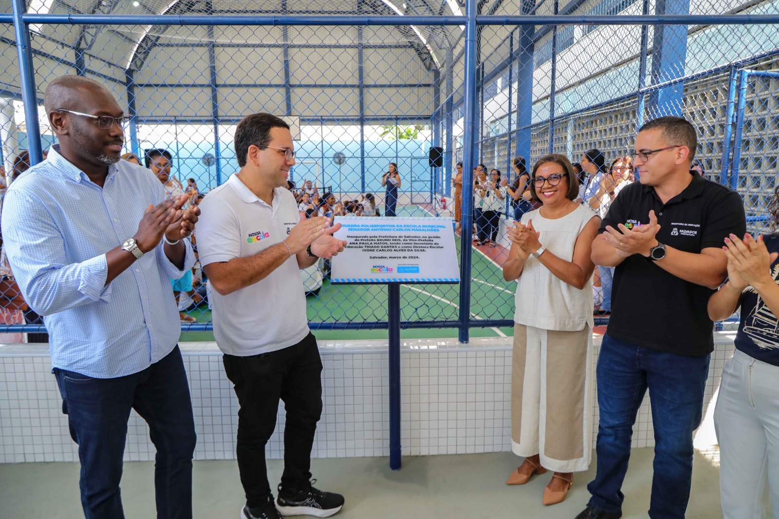 Escola no Acupe de Brotas ganha quadra esportiva revitalizada para atender a 520 estudantes