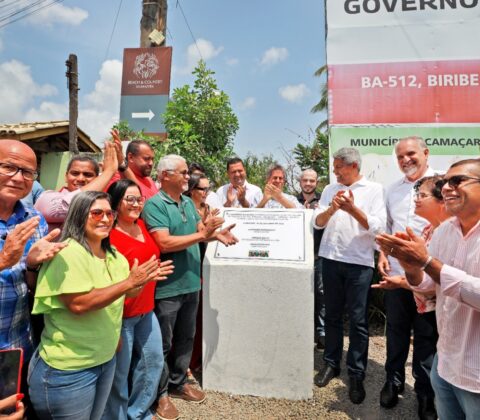 Imagem do post Governo do Estado impulsiona desenvolvimento regional de Camaçari com entrega pavimentação da BA-512