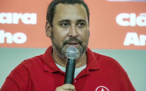 Imagem do post Éden Valadares rebate Flávio Matos: “Polícia Militar defende a população e a democracia”