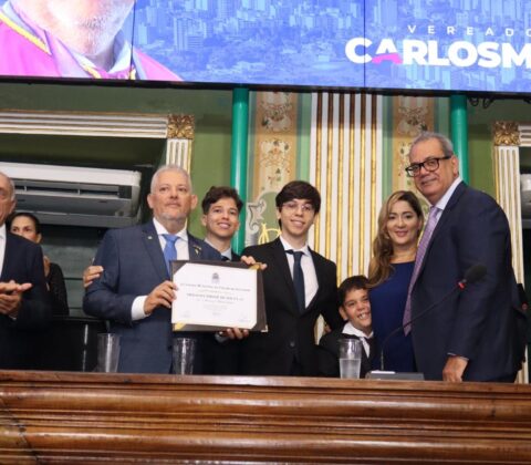 Imagem do post Adriano Gallo é homenageado com a Medalha Thomé de Souza