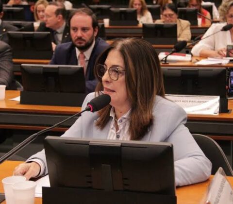 Imagem do post Deputada Rogéria Santos pede urgência na aprovação do PL que define a Fibromialgia como Deficiência