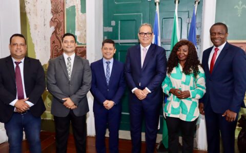 Imagem do post Republicanos e PRD formalizam apoio à reeleição de Carlos Muniz para a Presidência da Câmara de Salvador