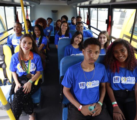 Imagem do post Governo da Bahia garante gratuidade de transporte para candidatos do Enem