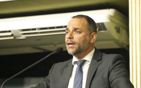 Imagem do post Augusto Vasconcelos critica aumento do ISS para serviços médicos