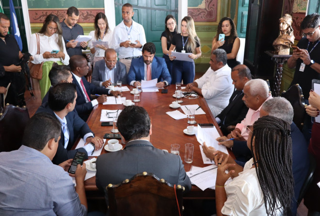 Comissões de Constituição e Justiça e de Finanças da Câmara realizam reunião conjunta