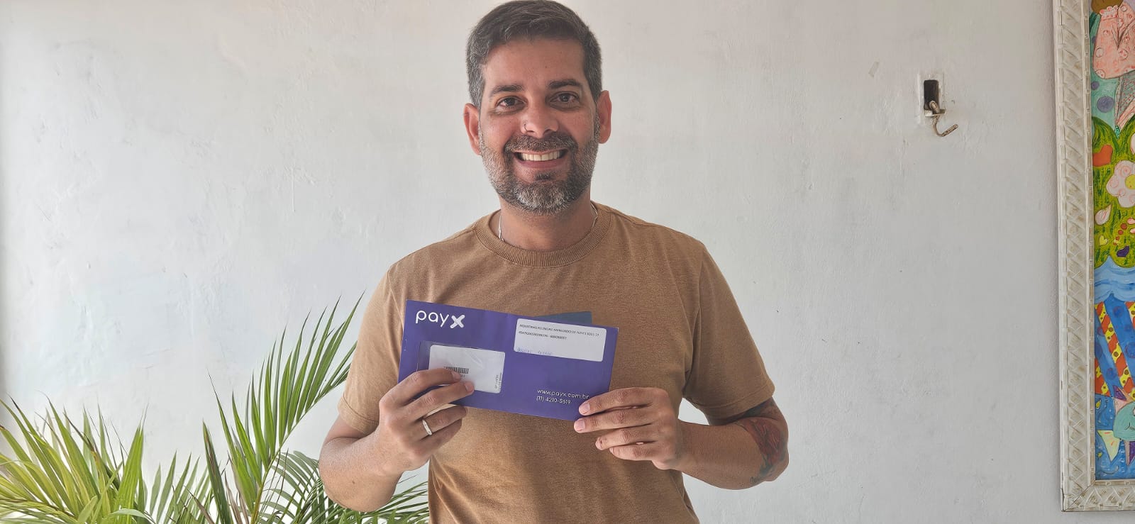 Brilux entrega prêmios aos ganhadores da promoção “Simplifica Seus Boletos”