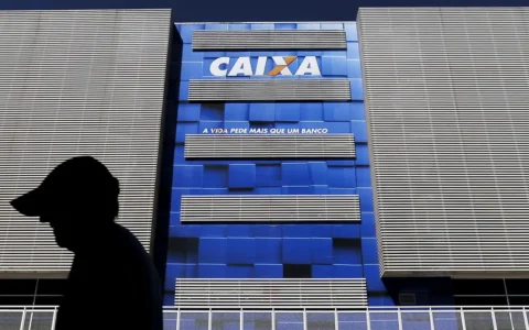 Imagem do post Concurso Caixa 2025: Salários de R$ 16,4 mil para médicos e engenheiros
