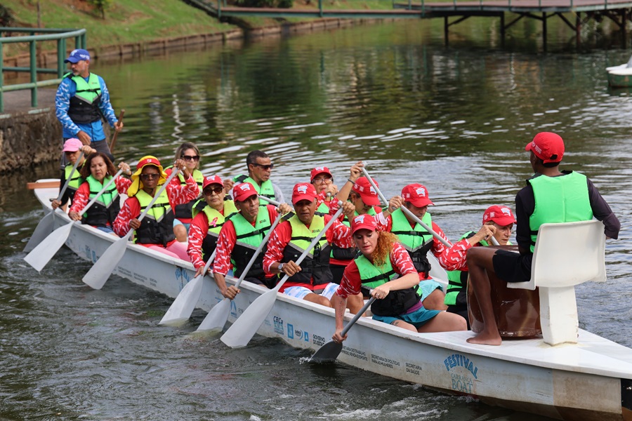 Projeto Dragon Boat, no Dique do Tororó, recebe profissionais de Saúde para bate-papo sobre cuidados e prevenção ao câncer de mama