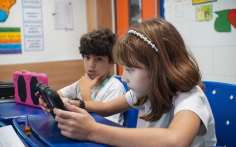 Imagem do post Villa Global Education inova, cria métodos sobre a proibição do uso do celular na sala de aula. Pais aprovam!