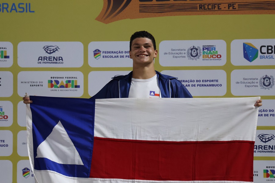 Nadadores baianos são convocados para representar o Brasil nos Jogos Sul-Americanos Escolares 2024, na Colômbia