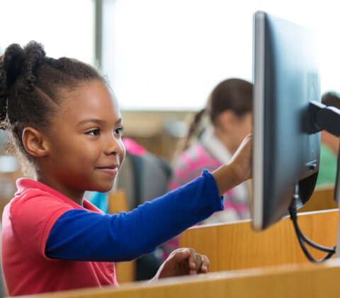 Imagem do post Uso de celulares e Inteligência Artificial, se bem empregados, trazem inúmeros benefícios para a Educação