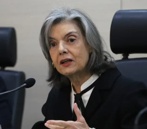 Imagem do post Presidente do TSE conclama eleitores a comparecerem às urnas