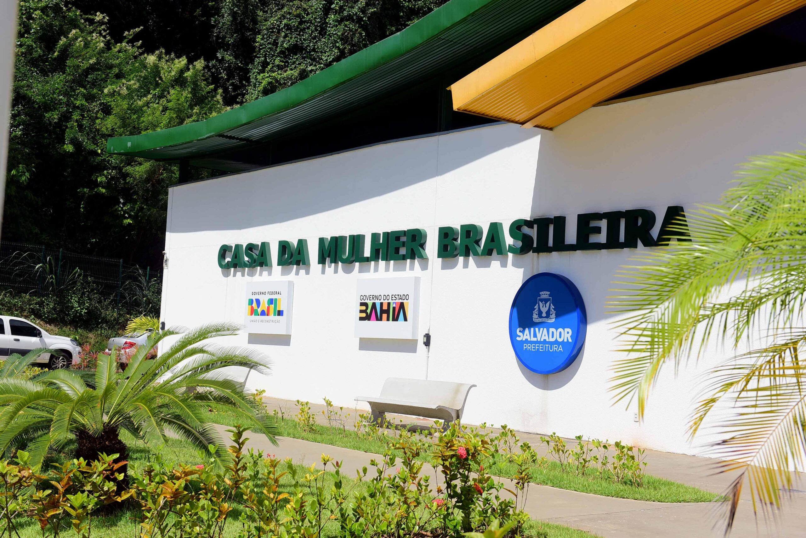 Programas municipais de proteção têm ajudado a reduzir crimes contra mulheres em Salvador