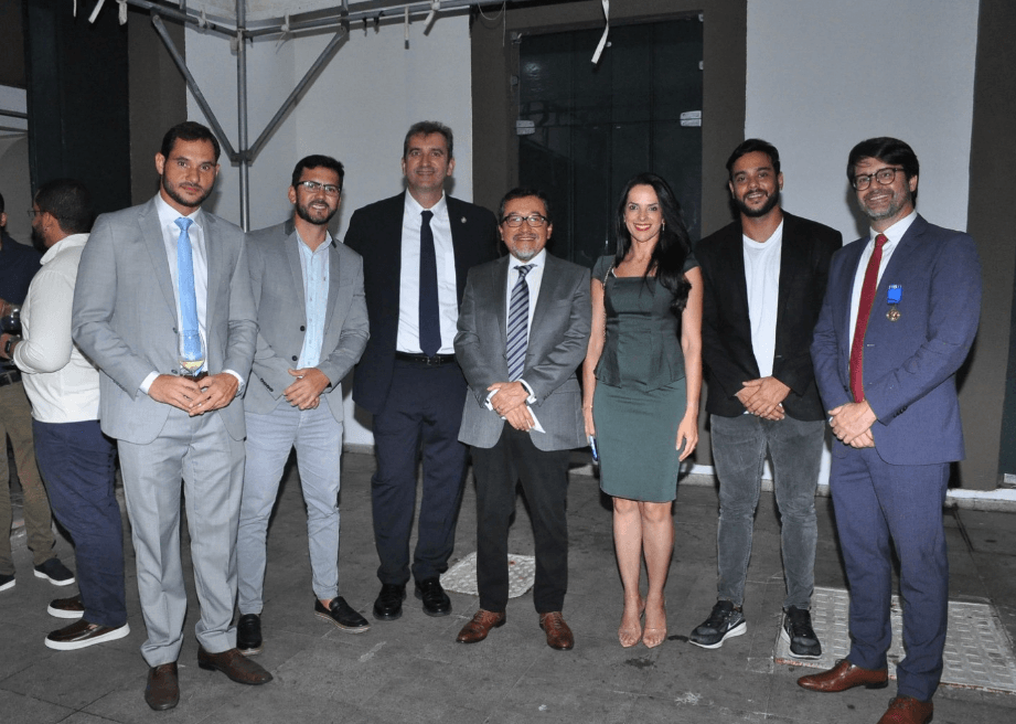 Diretoria da FBF prestigia homenagem a CEOs do Grupo City e do Bahia