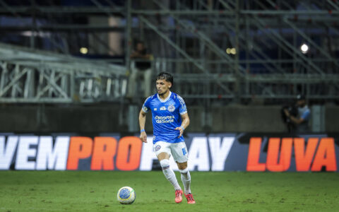 Imagem do post “Trabalhar mais, para essa zica ruim sair”, diz Biel após mais um tropeço do Bahia