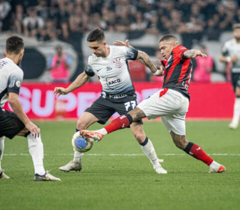Imagem do post Vitória sofre virada e perde para o Corinthians no Barradão