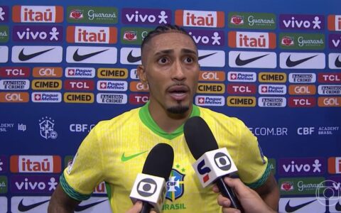 Imagem do post Raphinha rebate torcida e avalia como boa a partida da Seleção Brasileira: “Jogamos pra car*lho”