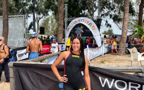 Imagem do post Nadadora baiana alcança o topo do ranking mundial de águas abertas na categoria junior