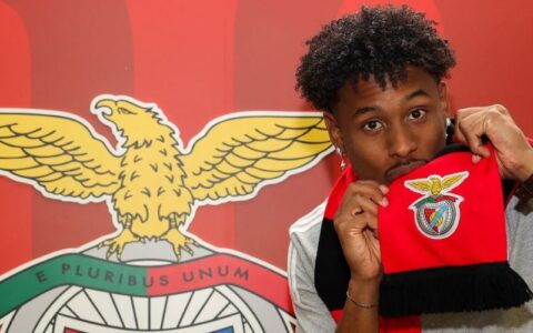 Imagem do post Ex-BBB Paulo André celebra novo desafio no Benfica