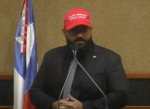 Imagem do post Na ALBA, Leandro de Jesus comemora vitória de Trump: “Que venha 2026”