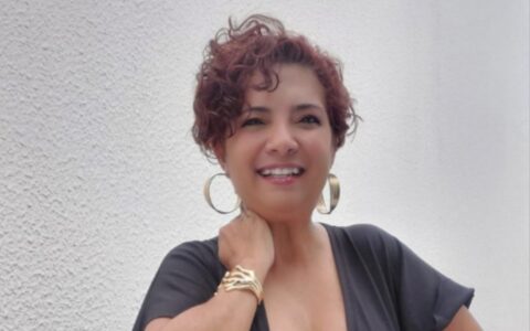 Imagem do post Cantora Kareen Mendes apresenta projeto Viva Gal hoje na Varanda do SESI