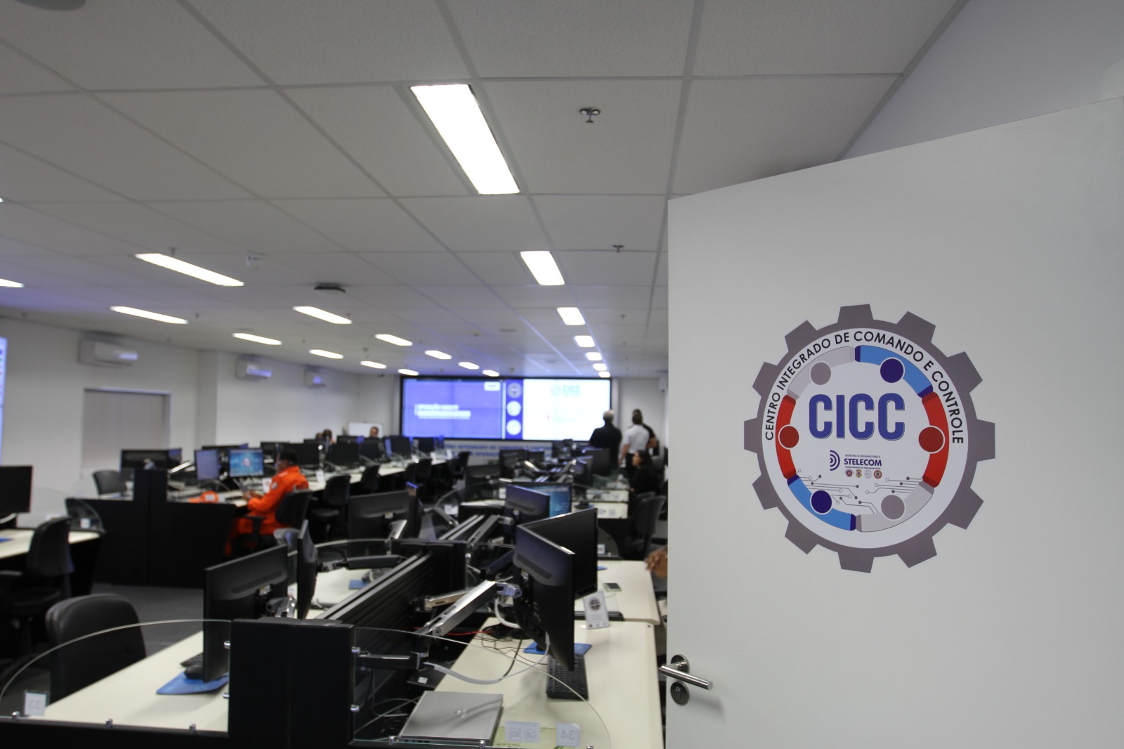 Centro Integrado de Comunicação e Controle é ativado durante “dia D” da Operação Hagnos