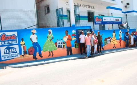 Imagem do post Arte em mural da Casa da Cultura de Saubara é motivo de orgulho da população e turistas