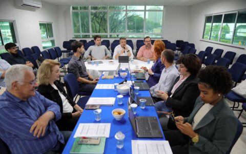 Imagem do post Prefeitura de Salvador avança em parceria com o Banco Mundial para aquisição de ônibus elétricos