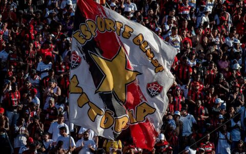 Imagem do post Com preços a partir de R$ 100, Vitória inicia venda de ingressos para jogo contra o Flamengo