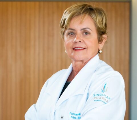 Imagem do post Edza Brasil é homenageada pela Fecomércio-BA em lançamento de livro