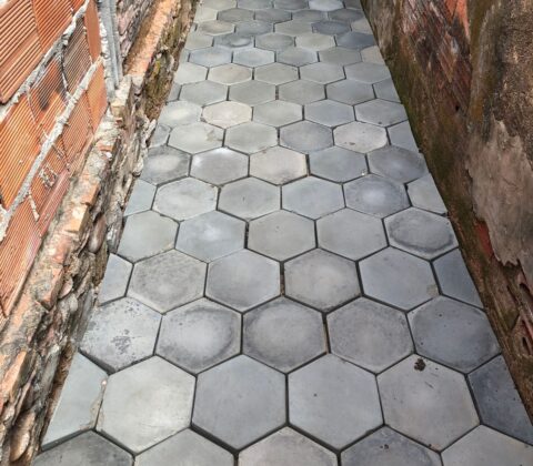 Imagem do post Polícia Civil recupera 500 pedras furtadas de uma obra da Prefeitura de Antas