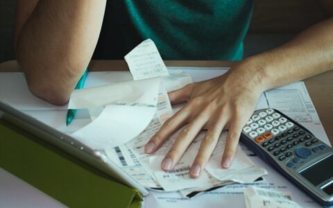 Imagem do post Black Friday: dicas para aproveitar as promoções sem comprometer o bolso