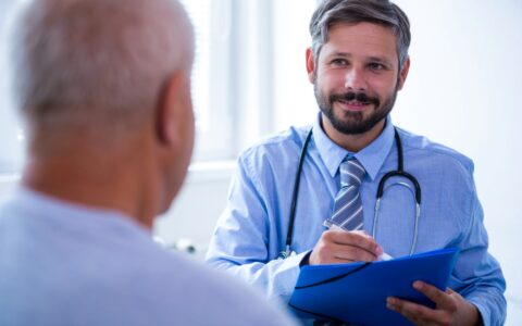 Imagem do post Novembro Azul: entenda os riscos da resistência dos homens em buscar ajuda médica