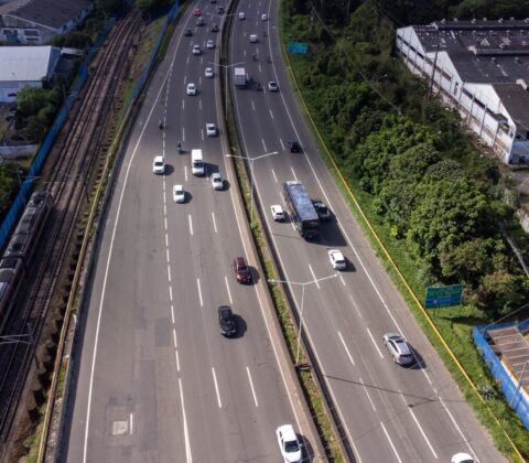 Imagem do post VIABAHIA prevê aumento de 8% no fluxo de veículos na BR-324 durante feriado