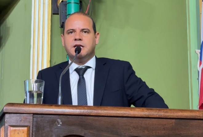 Randerson Leal tem projeto para reduzir acidentes de motociclistas