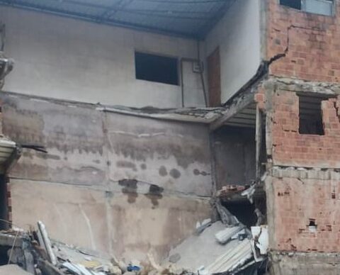 Imagem do post Fortes chuvas causam um desabamento parcial de um imóvel e 27 ocorrências para a Defesa Civil