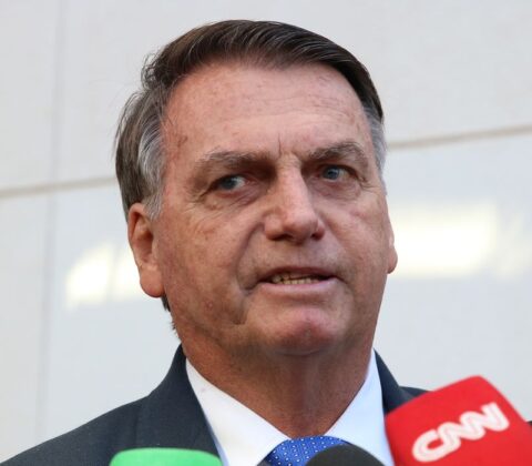 Imagem do post Indiciamento de Bolsonaro repercute entre políticos e autoridades