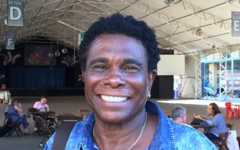 Imagem do post Após 50 anos, Neguinho da Beija-Flor anuncia último desfile em 2025