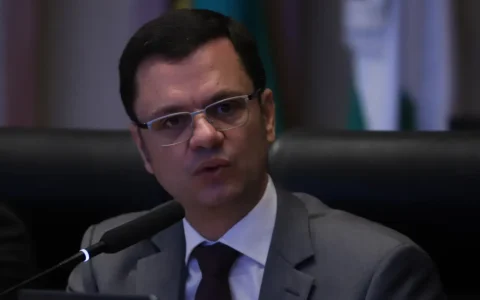 Imagem do post Moraes autoriza Anderson Torres a cuidar da mãe com câncer à noite