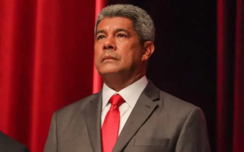 Imagem do post Governador se manifesta e lamenta tragédia no interior do estado