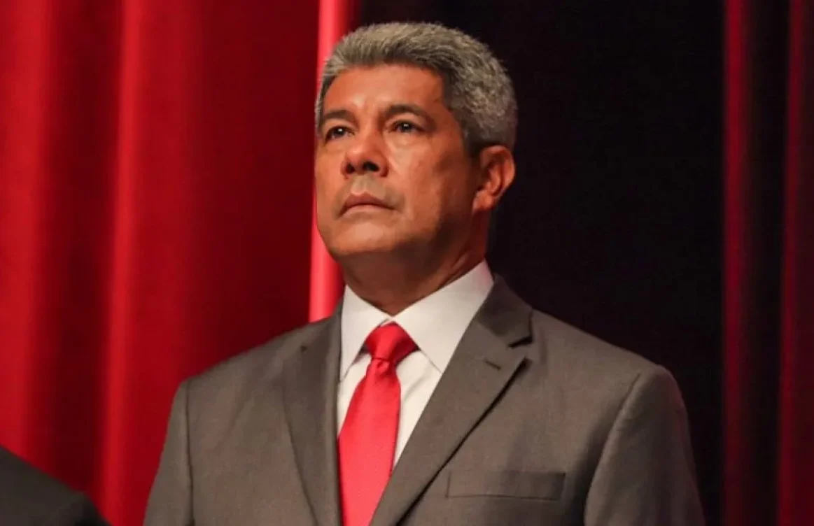 Governador se manifesta e lamenta tragédia no interior do estado